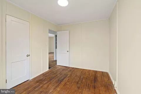 Bedroom - 215 Clamer, Ewing, NJ 08638 photo 3 of 4