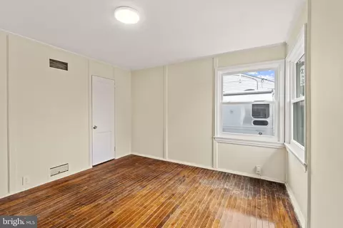 Bedroom - 215 Clamer, Ewing, NJ 08638 photo 4 of 4