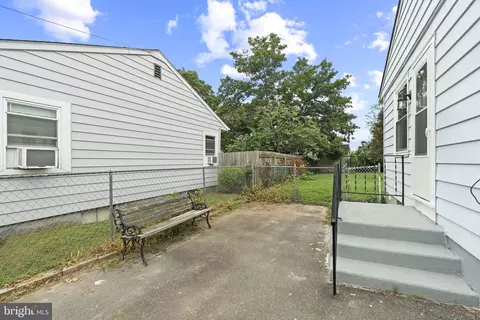 Exterior - 215 Clamer, Ewing, NJ 08638 photo 1 of 4