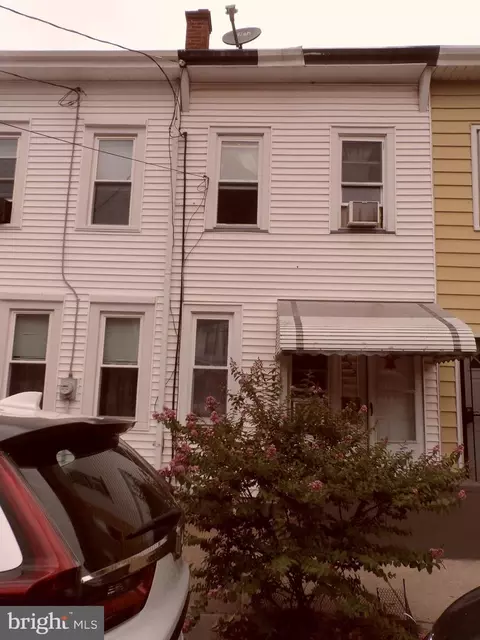 222 Ashmore Ave, Trenton, NJ 08611