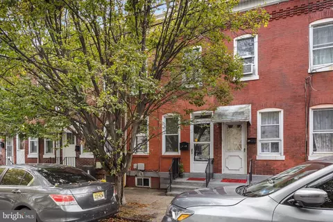 113 Hewitt St, Trenton, NJ 08611
