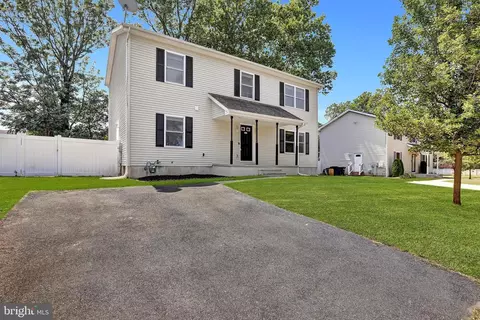515 Ridge Ave, Hamilton, NJ 08610
