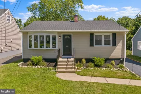 46 Rosedale Ave, Ewing, NJ 08638
