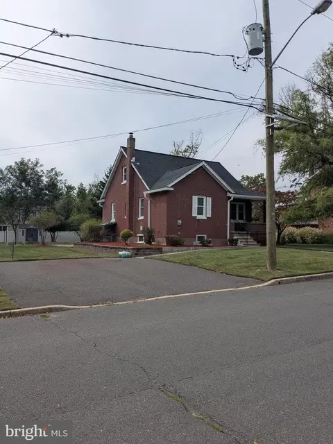 94 Hinckle Ave, Ewing, NJ 08628 photo 2