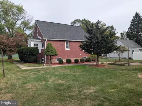 94 Hinckle Ave, Ewing, NJ 08628 photo 3