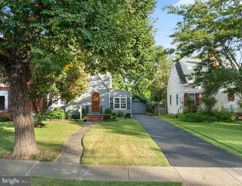 12 Rutledge Ave, Trenton, NJ 08618