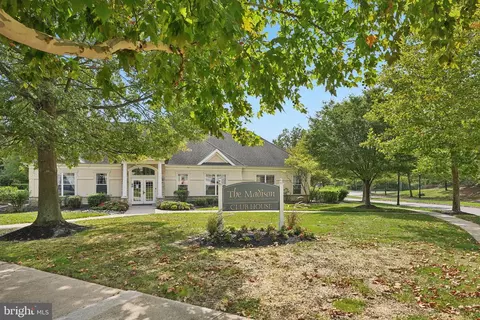 Exterior - 313 Masterson Ct, Ewing, NJ 08618 photo 5 of 7
