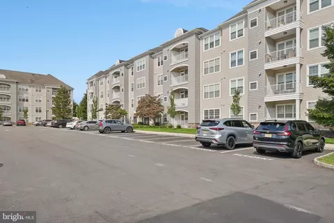 Exterior - 313 Masterson Ct, Ewing, NJ 08618 photo 3 of 7