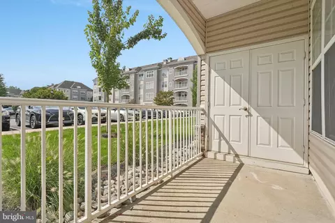 Exterior - 313 Masterson Ct, Ewing, NJ 08618 photo 6 of 7