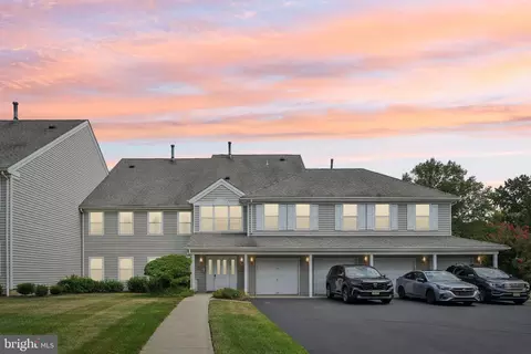 1112 Eagles Chase Dr, Lawrence Township, NJ 08648
