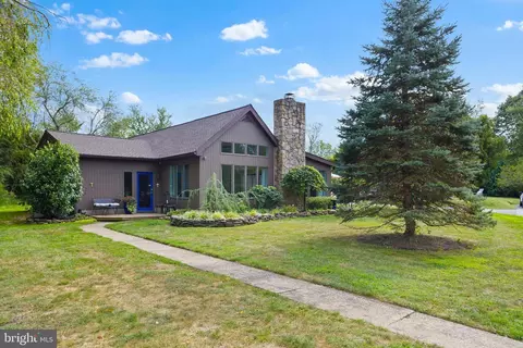 409 Federal City Rd, Pennington, NJ 08534