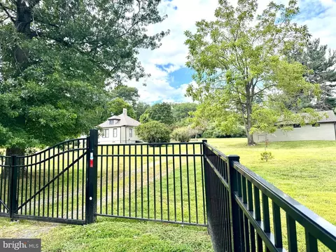 145 Hopewell Wertsvl Rd, Hopewell, NJ 08525