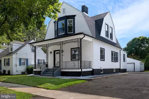 43 W Upper Ferry Rd, Ewing, NJ 08628