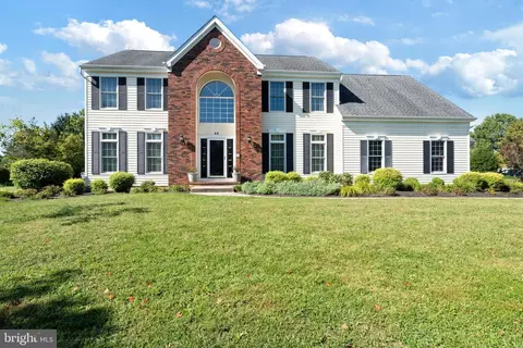 44 Sapphire Dr, Princeton Junction, NJ 08550