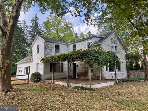 2633 Pennington Rd, Pennington, NJ 08534