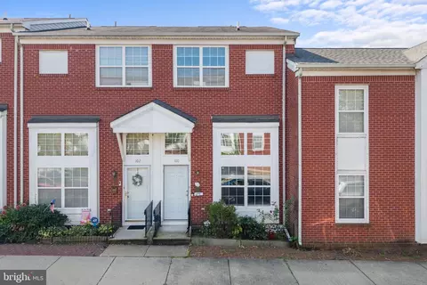 100 Monument Pl, Trenton, NJ 08618