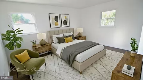 Bedroom - 5 Sandy La, Hamilton, NJ 08610 photo 1 of 3