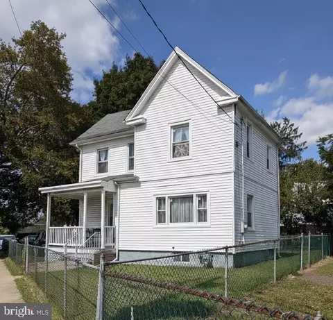 1816 Chambers St, Hamilton, NJ 08610