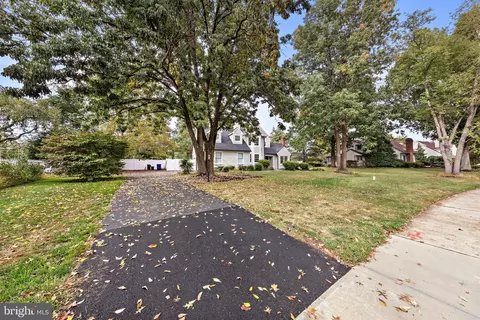 Exterior - 32 Baldwin St, Pennington, NJ 08534 photo 14 of 15