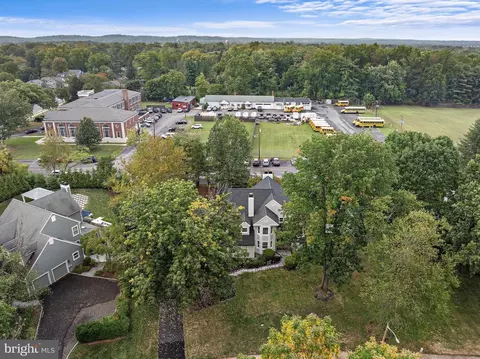 View/Area - 32 Baldwin St, Pennington, NJ 08534 photo 3 of 15