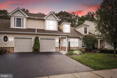 120 Kingston Blvd, Hamilton, NJ 08690