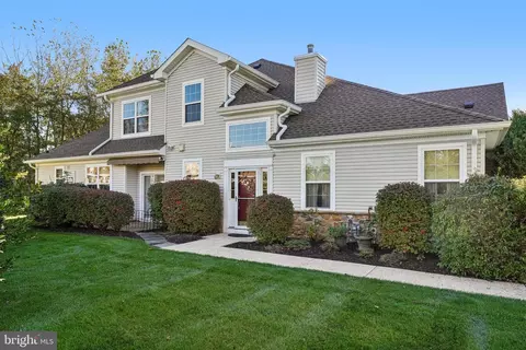 156 Copperfield Dr #END, Lawrence Township, NJ 08648