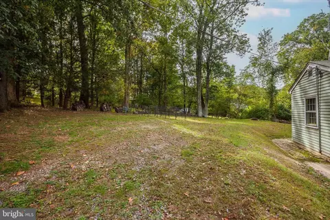 Exterior - 86 Jacobs Creek Rd, Ewing, NJ 08628 photo 5 of 6