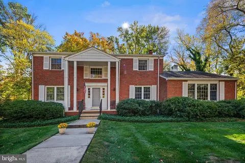 50 Merion Pl, Lawrence Township, NJ 08648