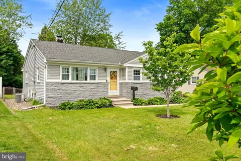 Exterior - 21 Decou Ave, Ewing, NJ 08628 photo 2 of 11