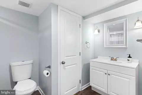 Bath - 21 Decou Ave, Ewing, NJ 08628 photo 3 of 3