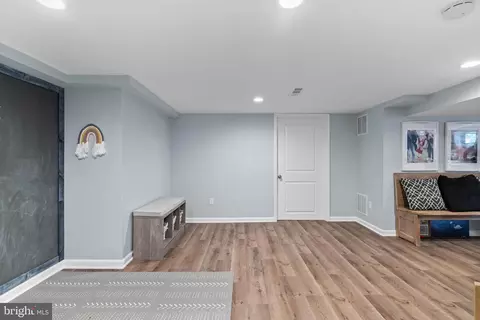 Entry Way - 21 Decou Ave, Ewing, NJ 08628 photo 4 of 4