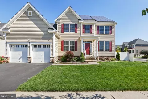 17 Howard, Robbinsville, NJ 08691