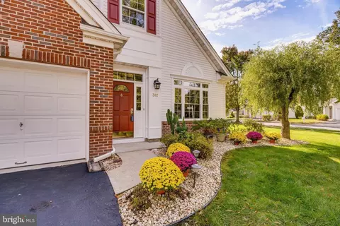 302 Blanketflower, Princeton Junction, NJ 08550