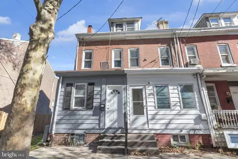 410 Stuyvesant Ave, Trenton, NJ 08618