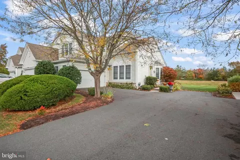 58 Maidenhead Rd, Princeton, NJ 08540