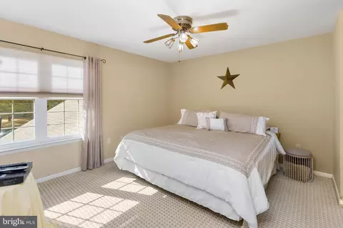 Bedroom - 37 Willow Bend Dr, Hamilton, NJ 08690 photo 1 of 2