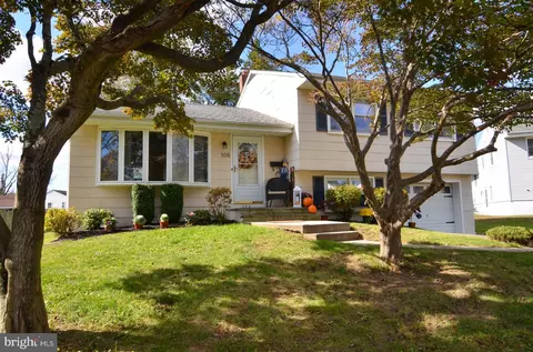 108 Winding Way, Hamilton, NJ 08620