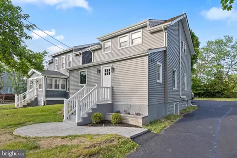 256 Ewingville Rd, Ewing, NJ 08638
