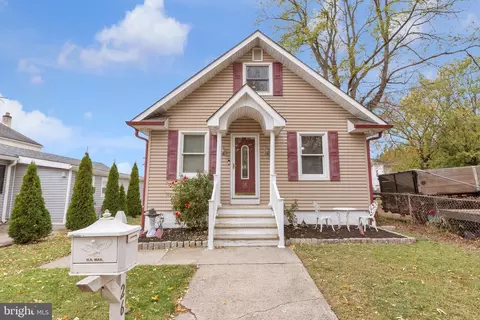 26 Benson Ave, Hamilton, NJ 08610