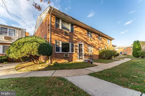 116 I The Orch #"I", East Windsor, NJ 08512