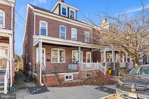 321 Cleveland Ave, Trenton, NJ 08629