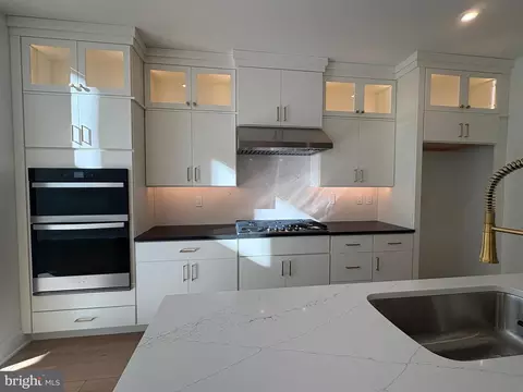 8207 Donatello Dr #872, Princeton, NJ 08540