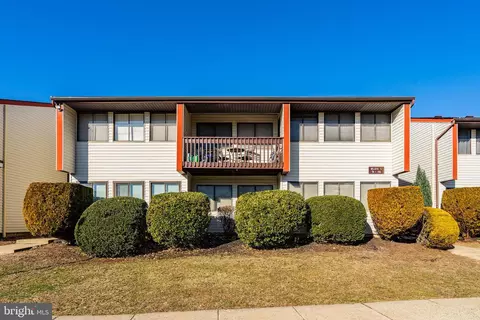 C9 Avon Drive E, Hightstown, NJ 08520