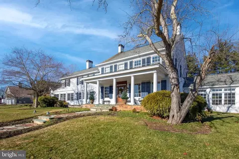 266 Province Line Rd, Hopewell, NJ 08525