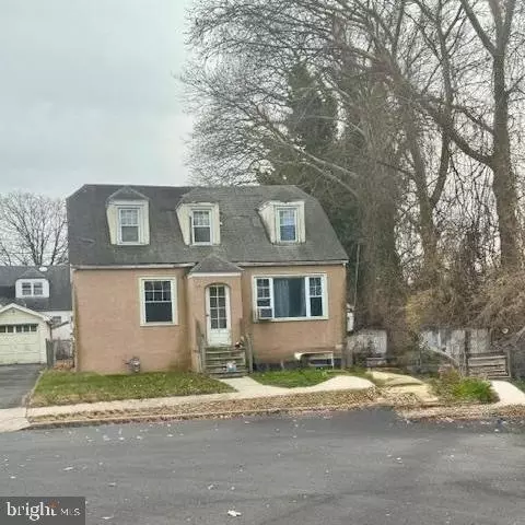 5 Monument Ave, Hamilton, NJ 08619