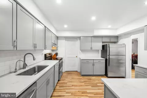 Kitchen - 16 Jacob Ct, Ewing, NJ 08628 photo 1 of 7