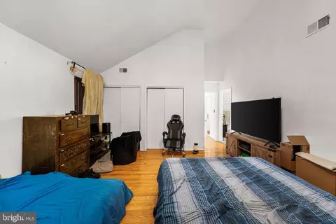 Bedroom - 16 Jacob Ct, Ewing, NJ 08628 photo 2 of 7