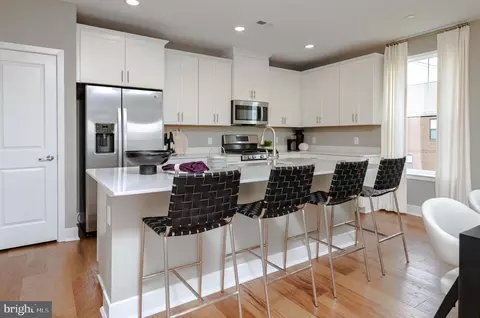 123 John Vanzandt Dr, Titusville, NJ 08560