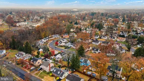 View/Area - 643 Concord Cir, Ewing, NJ 08618 photo 3 of 6