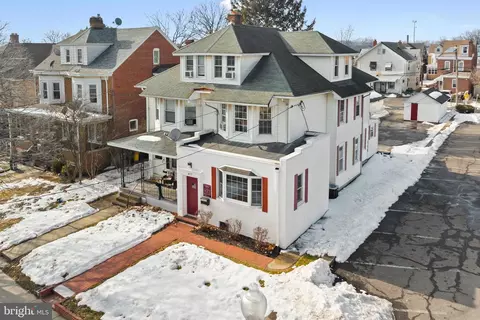 877 Brunswick Ave, Trenton, NJ 08638